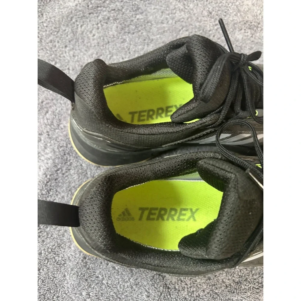 Adidas Terrex Swift R3 Gore-Tex Hiking Shoes Black Grey Women 7.5 FW2770